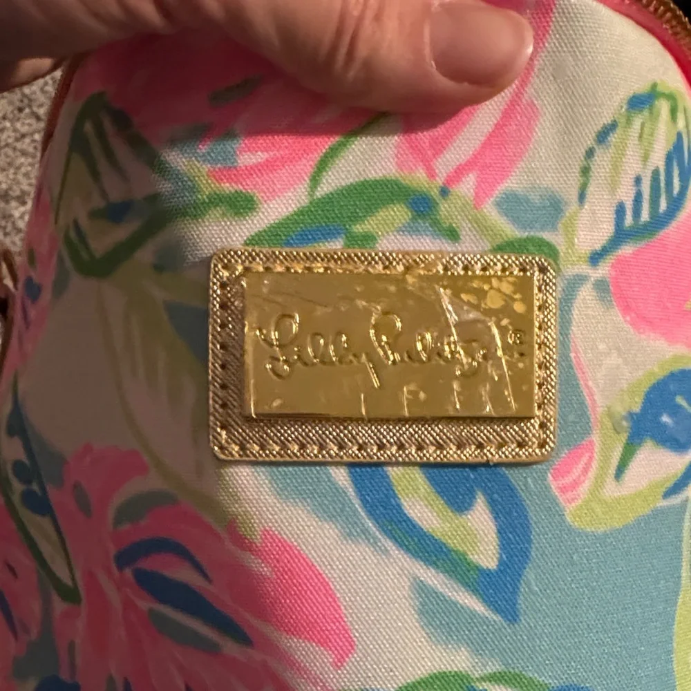 Lilly Pulitzer Pink and Green Floral Cooler Bag - Picture 6 of 6